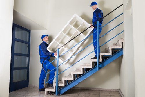 Careful local delivery and collection service in Mayfair